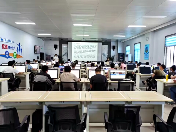 全員考試（第二段）.jpg