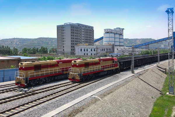 裝車作業(yè)_副本.jpg