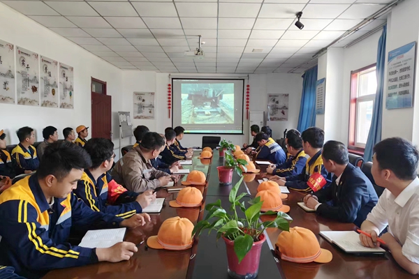 事故案例學(xué)習(xí)_副本.jpg
