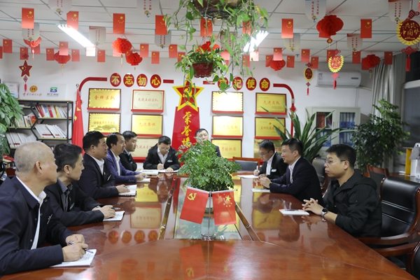 第二段：領導班子到區隊開座談會_副本.jpg
