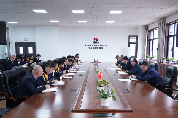 召開專題會_副本.jpg