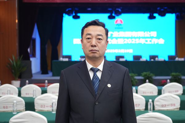 李成才_(tái)副本.jpg
