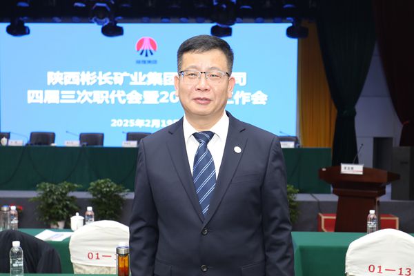 張曙光_副本.jpg