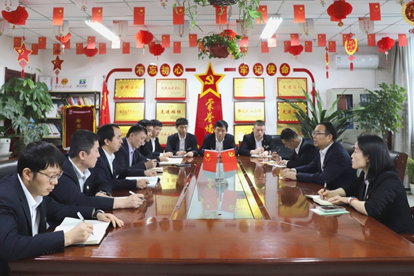綜采隊調研_副本.jpg