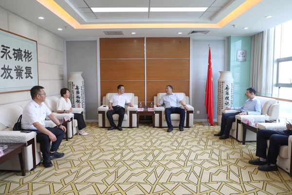 神南產業發展公司到公司走訪交流2_副本.jpg