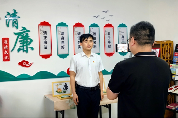 第二段_副本.jpg
