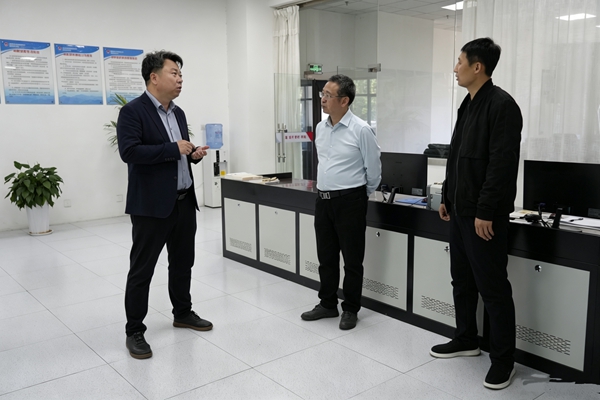 1777950066130473.jpg 中國鐵路西安局集團公司到鐵運分公司調研煤炭運輸工作.jpg