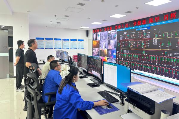1.嚴格落實領導帶班和值班值守制度(1).jpg