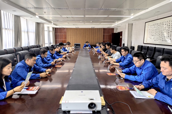 1.電力公司開展世界環境日專題講座_副本.jpg