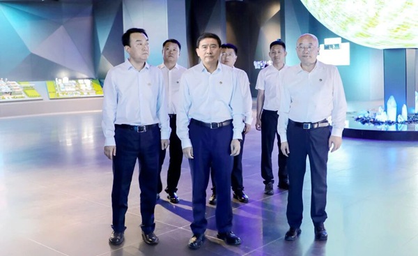 6a309975665da_副本.jpg